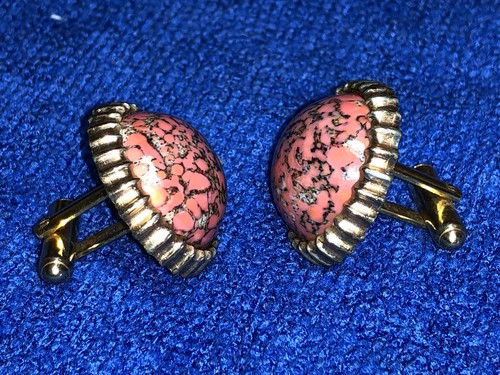 Vintage Pair Hickok Cufflinks Cuff Links faux Pink Rhodonite gold tone .75 - Picture 7 of 8