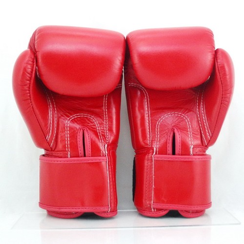 FAIRTEX MUAY THAI KICK BOXING GLOVES RED COLOR BGV1 TIGHT FIT DESIGN SPARRING - Picture 4 of 6