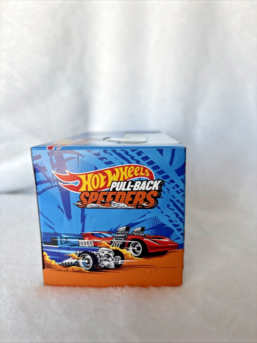 New Hot Wheels Pull-Back Speeders Red Twin Mill With Moving Motor - Picture 4 of 8
