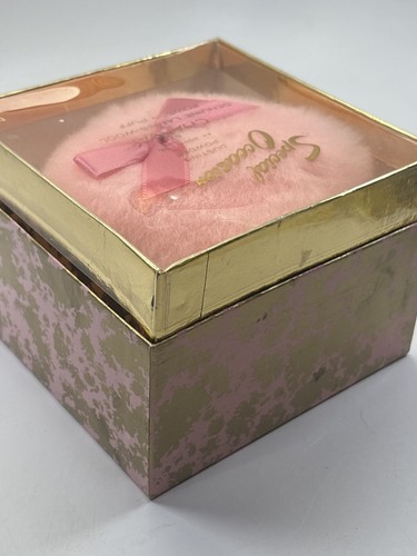 VTG Special Occasion Dusting Bath Powder Genuine Lamb Wool Puff Pink Display - Picture 4 of 9