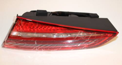 8V4945094C original Audi A3 Audi RS3 LED Schlussleuchte Bremsleuchte rechts - Bild 6 von 15