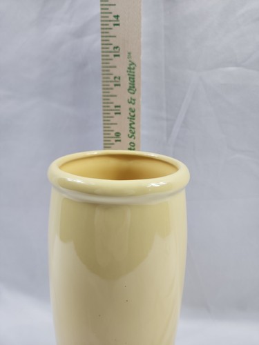 FIESTA PALE YELLOW MILLENNIUM VASE lll PRODUCED IN 1999 - Picture 10 of 12