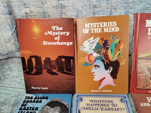 Lot of 11 Raintree Classics Hardcover Children's Books 1977 Mysteries Vintage - Picture 3 of 22