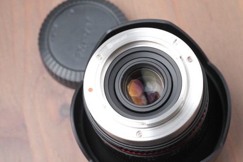 Samyang 12mm f/2 Fujifilm X-Mount Manual Focus Lens w/Lens Hood & CPL Filter - Picture 7 of 7