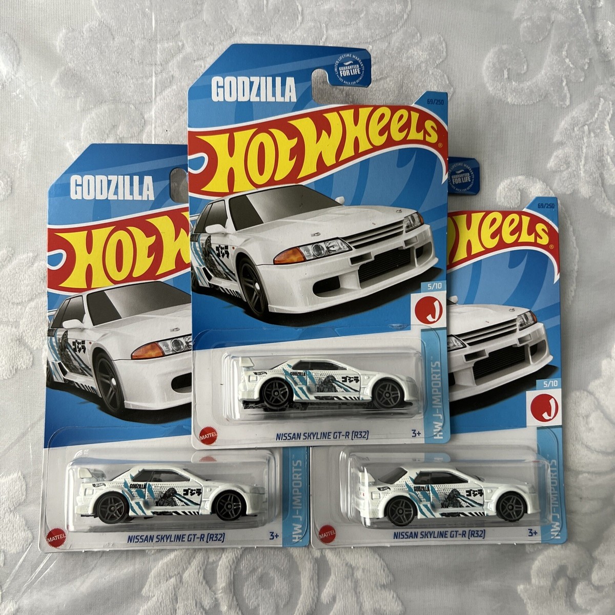 Hotwheels SKYLINE GT-R (R34) 3台セット Hot Wheels Nissan Skyline GT-R Godzilla Edition Lot Of 3 | eBay