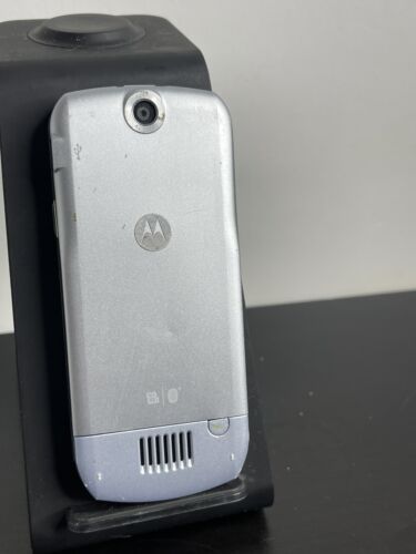 Telefono cellulare Motorola L6 sbloccato 10 MB argento retrò display schermo 2,0" - Foto 2 di 2