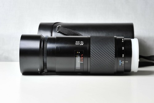 Minolta AF 70-210mm F4 for Minolta/Sony As-Is w/Case [1035459] - Picture 2 of 12