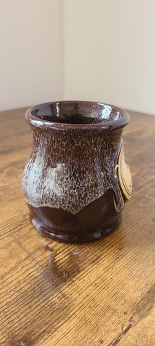 Deneen Pottery Noble Pig Vineyard & Winery McMinville Oregon - Foto 4 di 7