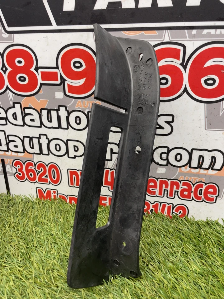 ✅ 2024 CHRYSLER PACIFICA MUD FLAP LH PN:68305245AA OEM - Image 2 of 4