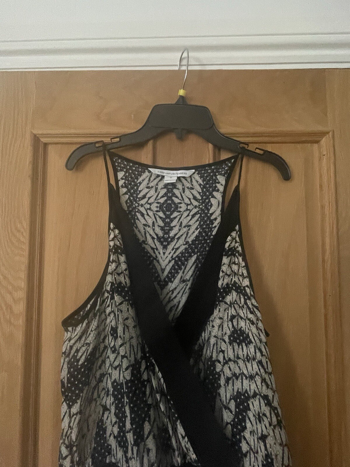 Picture 2 of 4