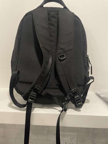 Aer DAY PACK VGC - Picture 3 of 11