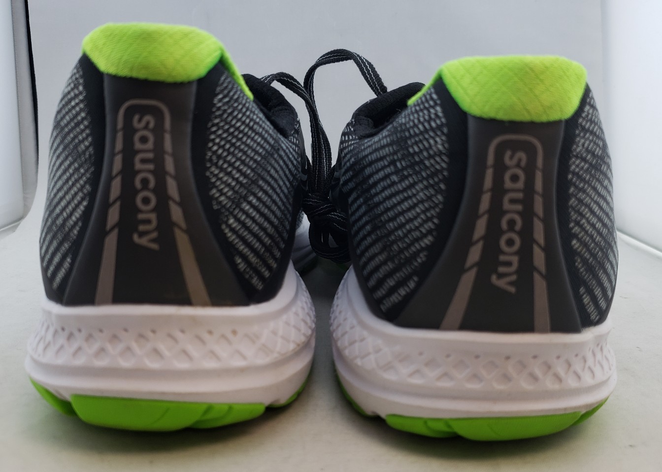 Saucony Everun Ride 10 Grey/Green Running Shoe Men's US 10.5 US Eur 44.5 (Q3,24) c2b03f Saucony Everun Ride 10 Grey/Green Running Shoe Men's US 10.5 US Eur 44.5 (Q3,24) c2b03f