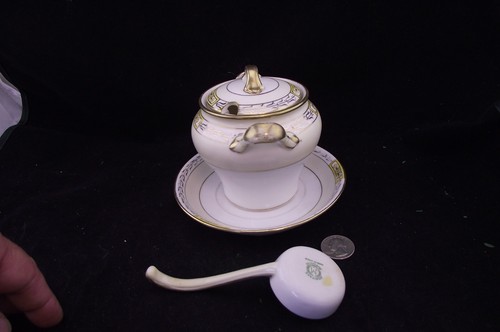 NIPPON JAM SAUCE POT WITH SPOON / LADLE AND UNDER PLATE NOT ATTACHED - Bild 6 von 12