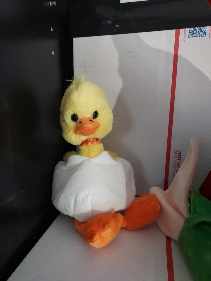 Sombrero de Elfo de Papá Noel cantando en movimiento con peluches navideños y libro de lúpulo en la azotea T6#24 Foto 2 de 4