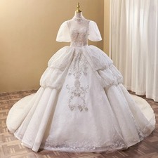 Customized Square Neckline Layering Wedding Dress Glittering Beading Bride Gown
