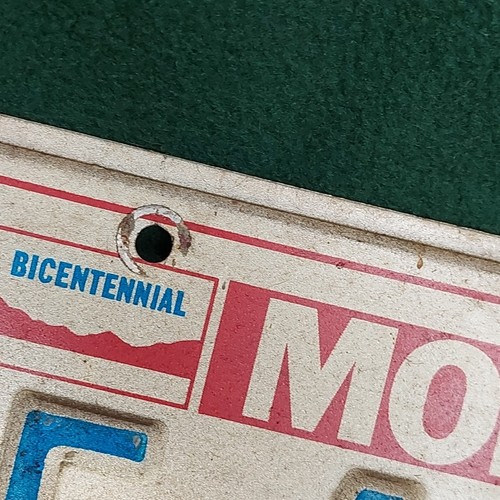 Montana Bicentennial 1976 License Plate 1980's BIG SKY STATE Unrestored #5-46841 - Picture 6 of 14