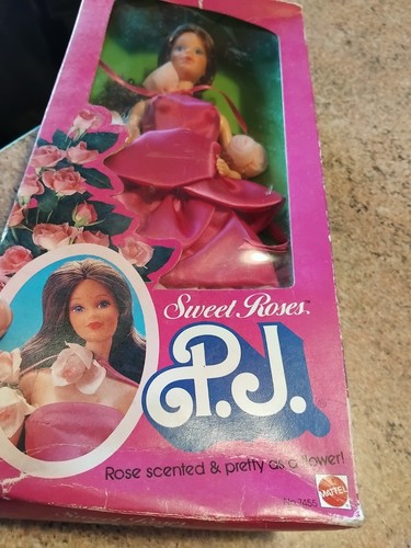 Sweet Roses P.J 1983 Barbie - Picture 4 of 7