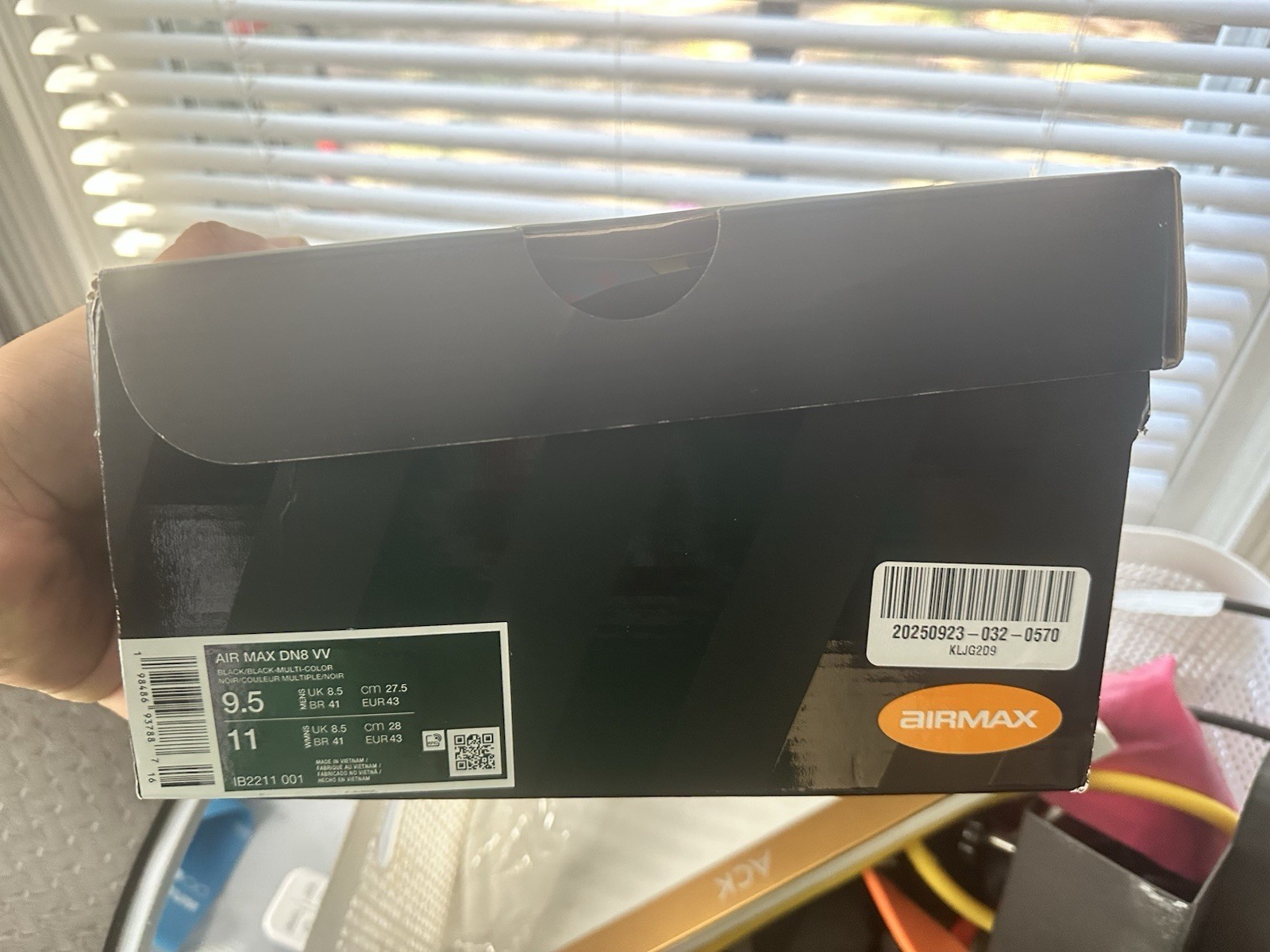 #060 - Nike Air Max Dn8 Victor Victor NYC - Sz 9.5 NWT