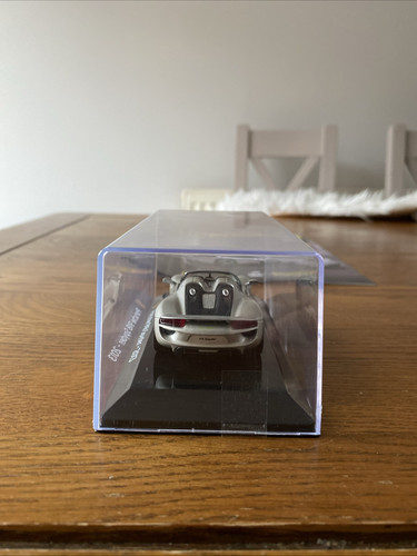 1/43 Panini Supercars Collection - 2013 Porsche 918 Spyder Car #8 + Magazin - Bild 5 von 10