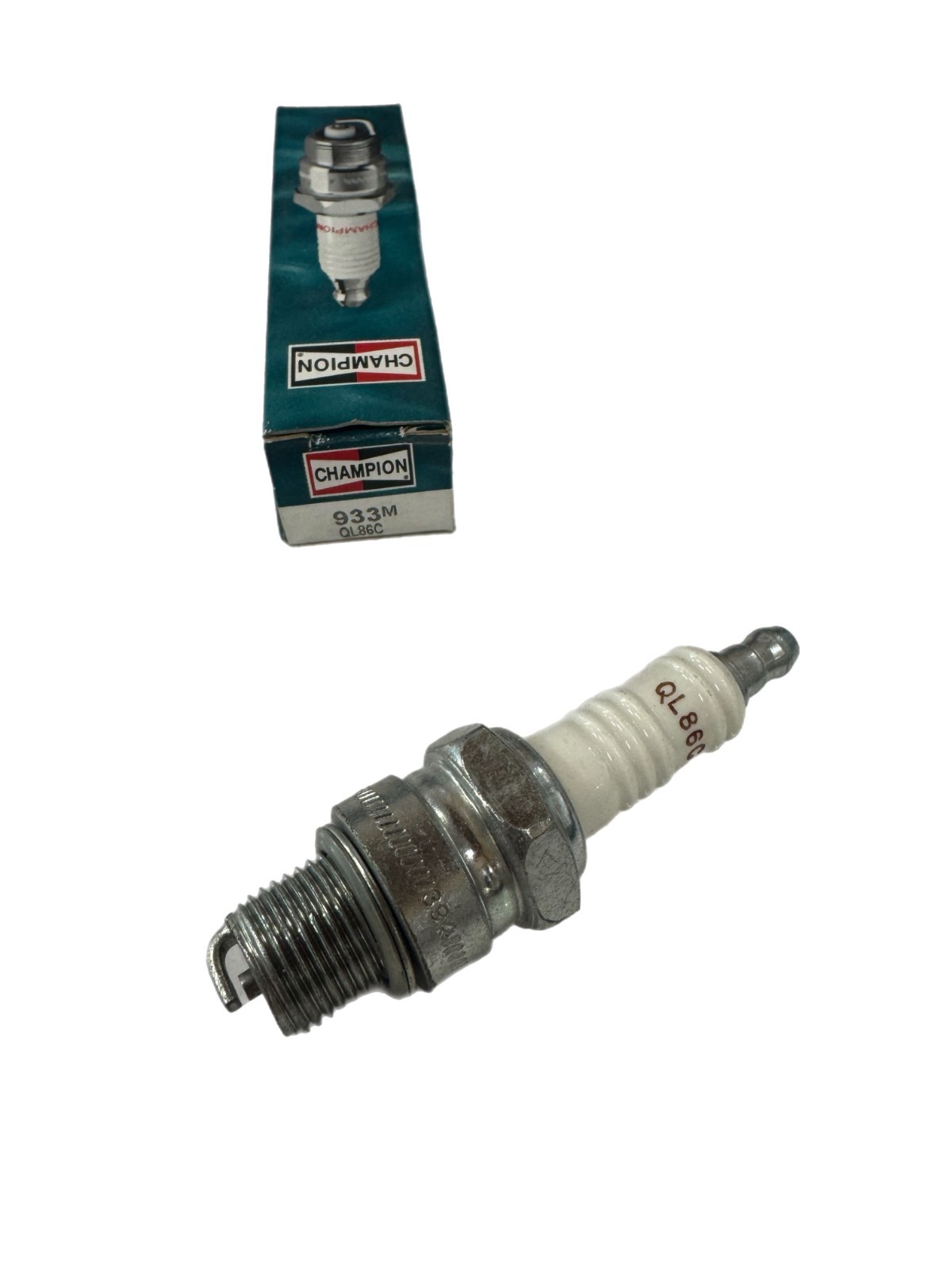 Champion Copper Marine Spark Plug   933M  QL86C