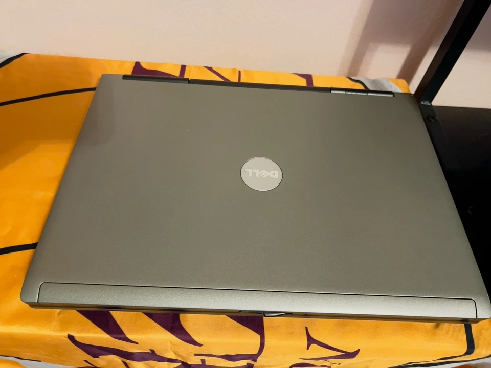Dell Latitude D820 UNTESTED - Image 2 of 4