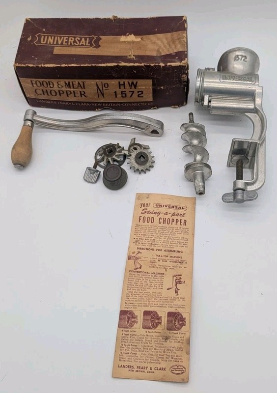 VTG Universal Food & Meat Chopper #1572 In Original Box Landers Frary & Clark