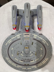 Diamond Select Uss Enterprise D | eBay