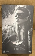 Hot Toys MMS427 Catwoman 1 6 Figure The Dark Knight Trilogy - US Seller