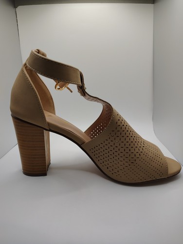 Forever Beige Heels - Bild 5 von 12
