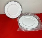 Foto 1 di 16