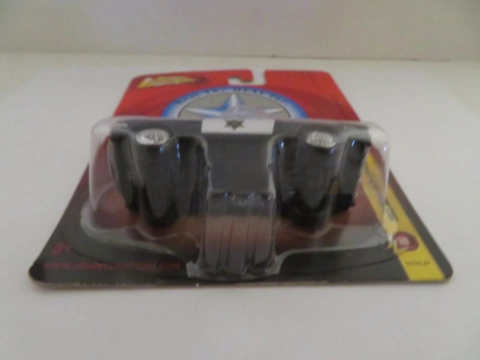 Johnny Lightning JL18 Beat the Heat 1965 Ford Mustang 2+2 Fastback Police MOC - Image 3 of 4