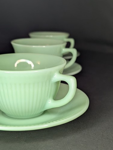 3er Set Vintage Fire King Jadeit Swirl Tassen & Untertassen gerippt - Bild 2 von 9