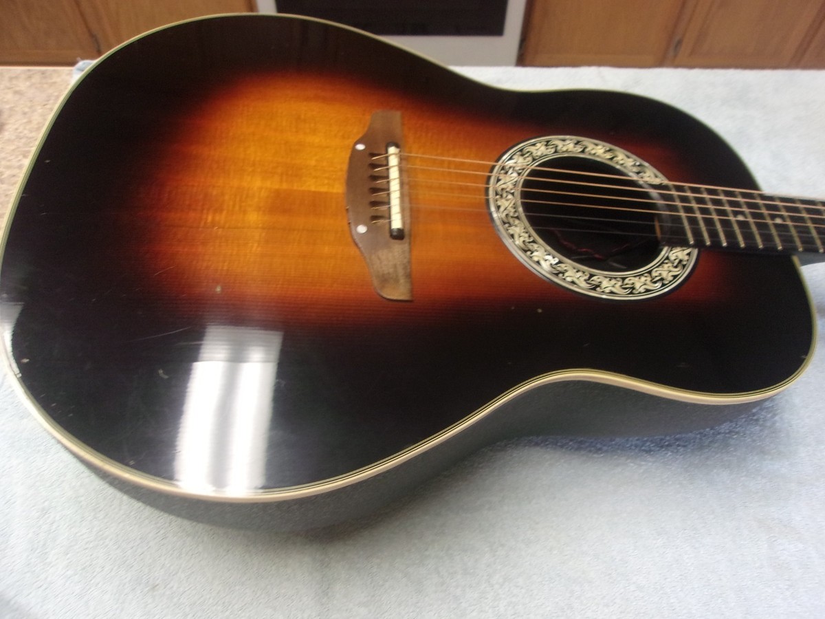 Nice Vintage 1983 USA Ovation 1611 Standard Balladeer Acoustic