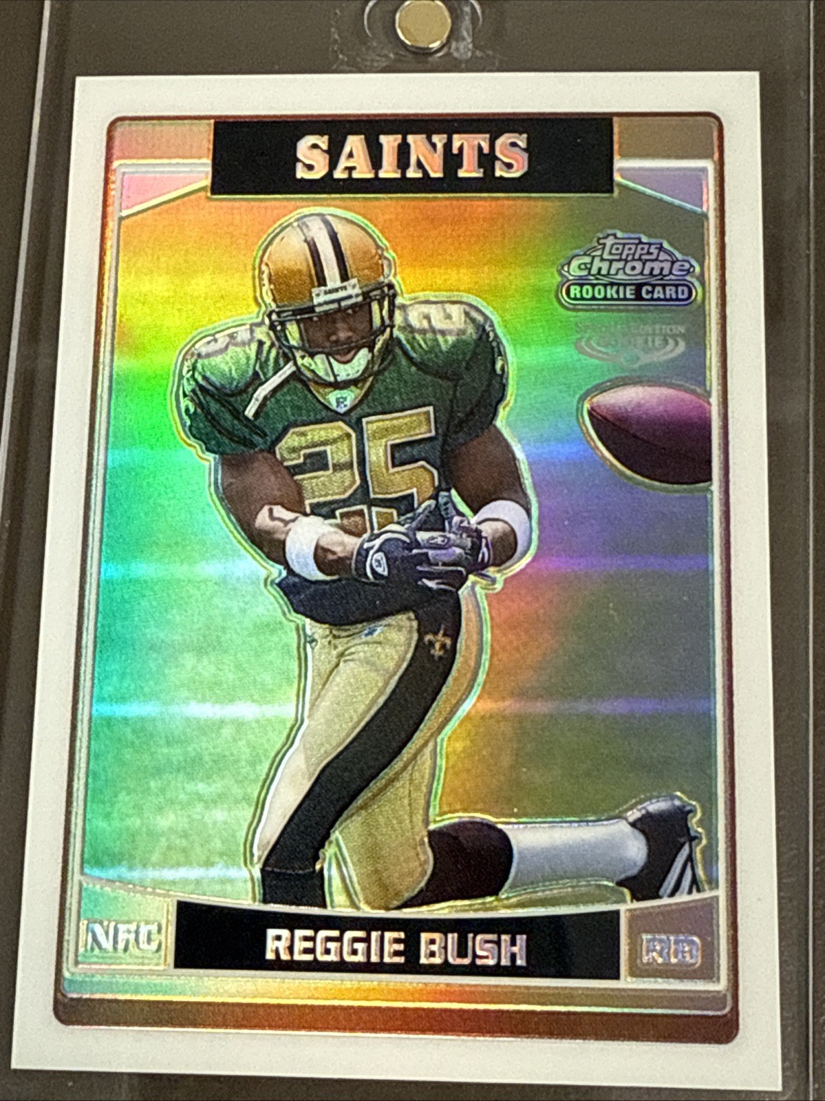 2006 Topps Chrome - Reggie Bush #221 Refractor (RC) Special Edition Saints