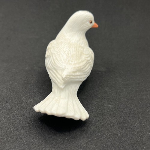 Vintage Homco Dove 8856 Figurine - Picture 5 of 9