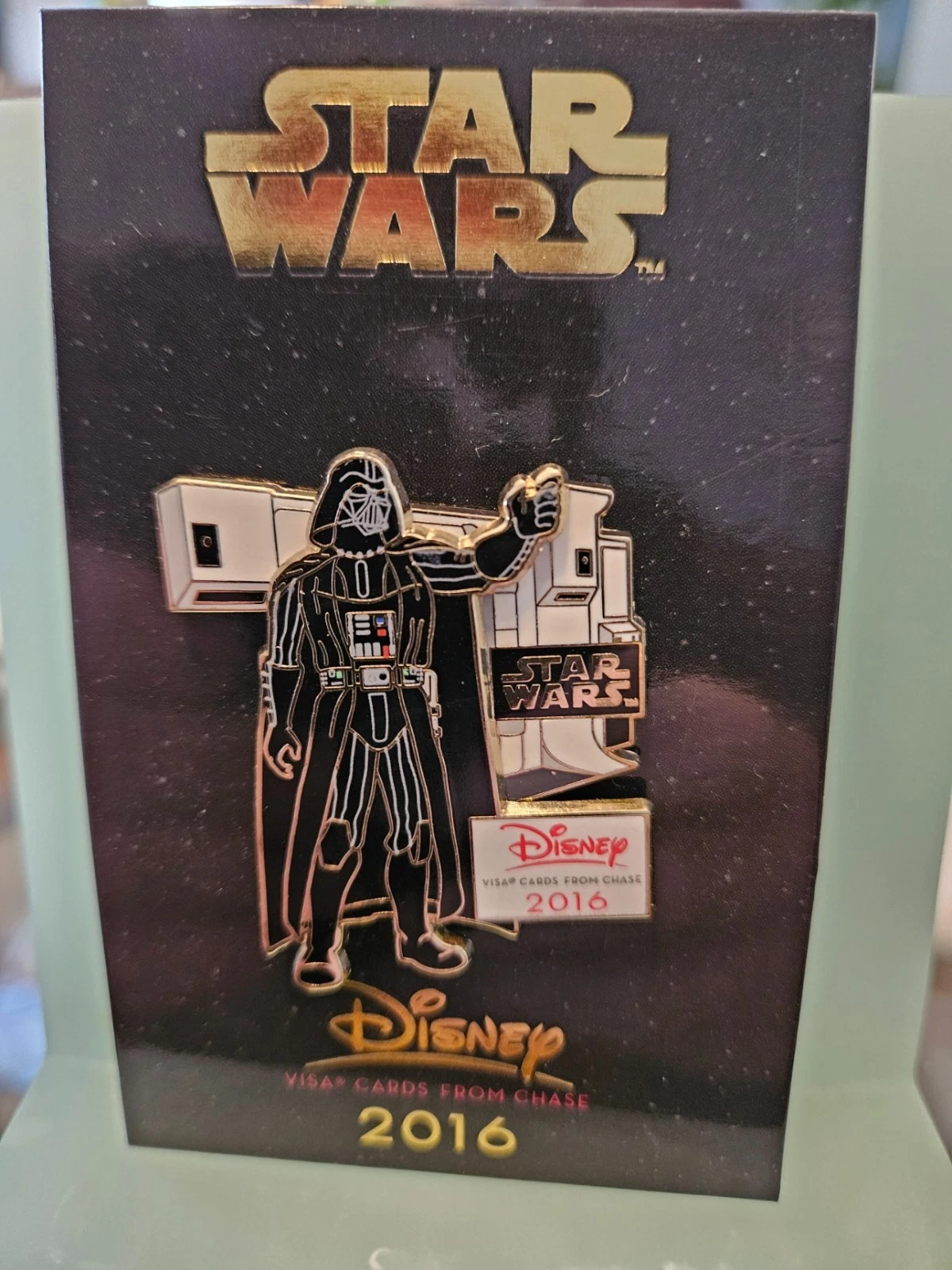 Star Wars Darth Vader 2016 Disney Visa Cardmember Pin