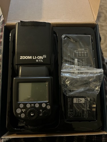 Flash for Sony Cameras - Picture 3 of 5