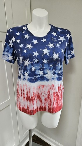 Gloria Vanderbilt Patriotic American Flag T-Shirt - Picture 2 of 7