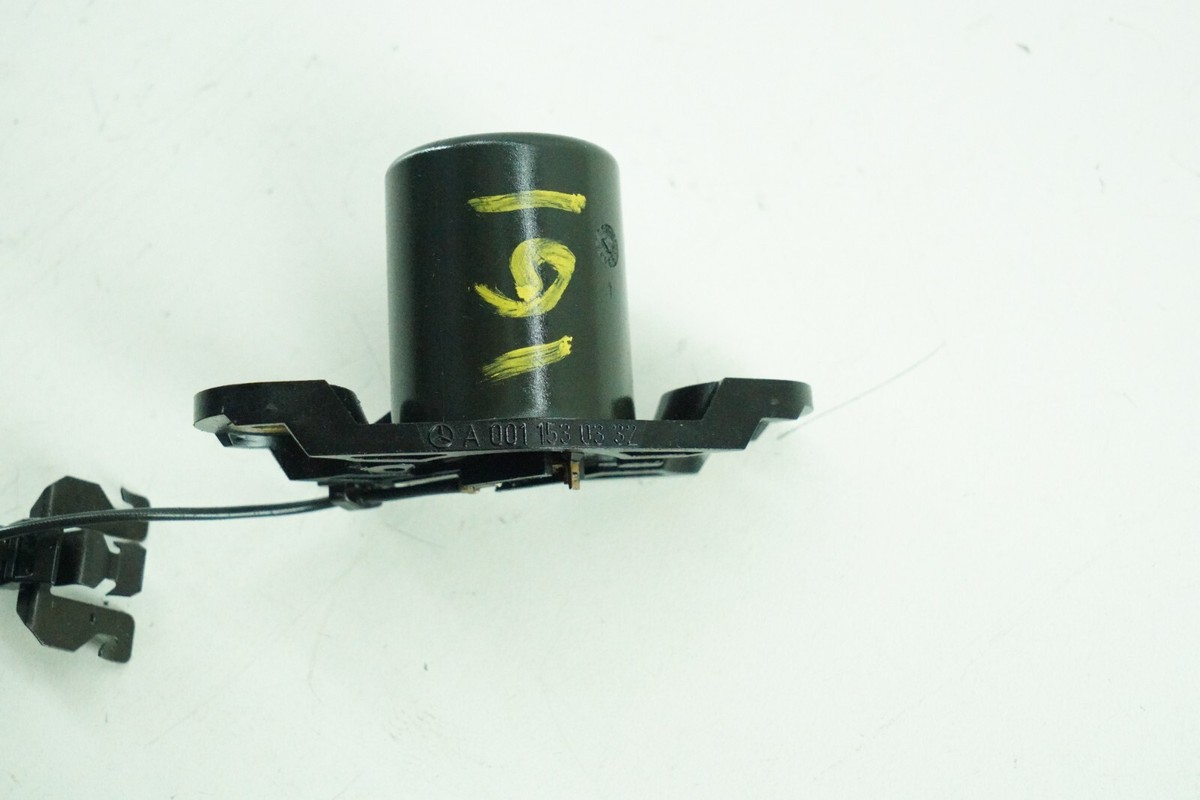 2008-2018 Mercedes C300 Engine Motor Oil Level Sensor