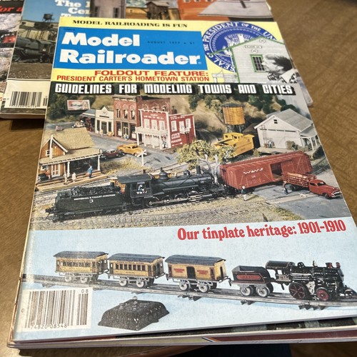 1977 Model Railroader Magazines 20 Issues-February, April Thru December - Picture 6 of 11