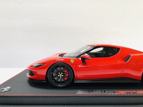 1/18 BBR Ferrari 296 GTB Rosso Corsa 322/Carbon wheels limited 96 PCS with case - Picture 14 of 21
