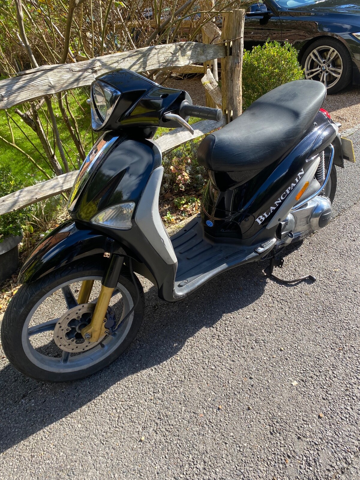 Picture 4 of 4
