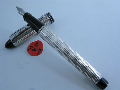 Sterlng Silver  Aurora Ipsilon ? Fountain Pen - Picture 3 of 4