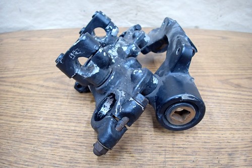 1981 YAMAHA VIRAGO XV750 UPPER TRIPLE TREE - Picture 3 of 6
