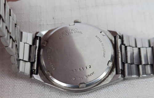 Seiko SQ Quartz 8123-7300 Day/Date Vintage Watch - Picture 5 of 7
