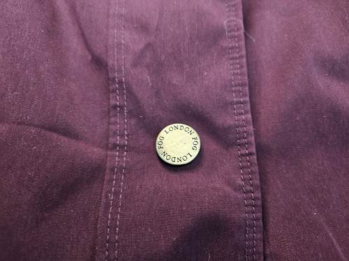 Gabardina London Fog para mujer borgoña chaqueta suave abotonada grande Merlot - Imagen 4 de 7