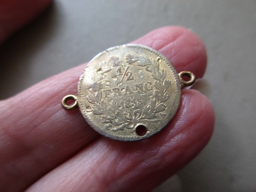 ANTIGUO COLGANTE DE MONEDA DE LAVADO DE ORO FRANCÉS VICTORIANO LOUIS PHILIPPE I DE COLECCIÓN  - Imagen 2 de 2