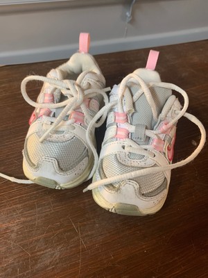 baby girl nike shoes size 5