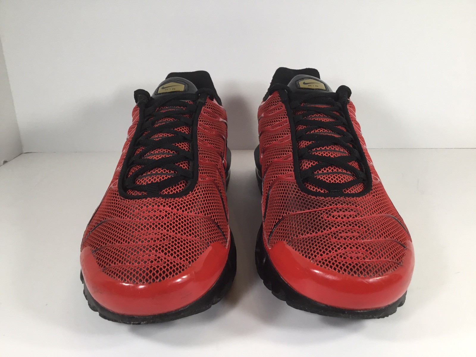 Nike Air Max Plus Tn Diablo rosso nero oro oro oro Mens Dimensione 10.5 Rare 604133-660 651143 Nike Air Max Plus Tn Diablo rosso nero oro oro oro Mens Dimensione 10.5 Rare 604133-660 651143