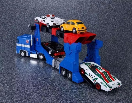 Transformers Masterpiece MP-31 Delta Magnus Figure - Picture 7 of 8